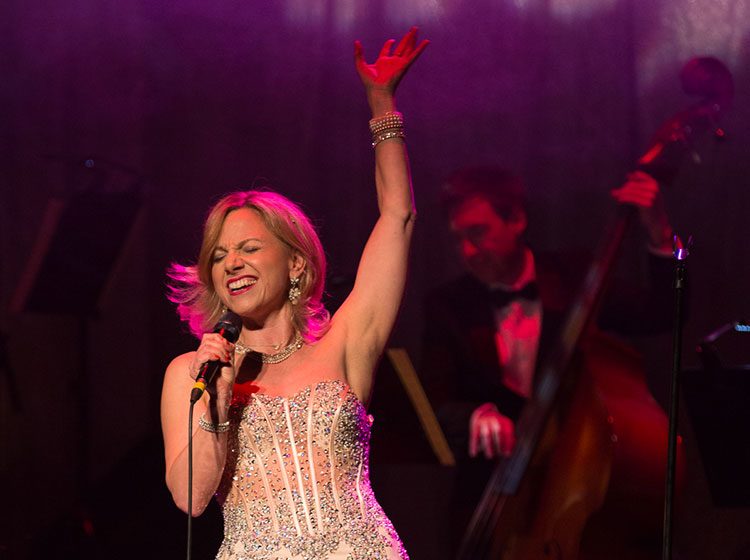 Liza Pulman Sings Streisand