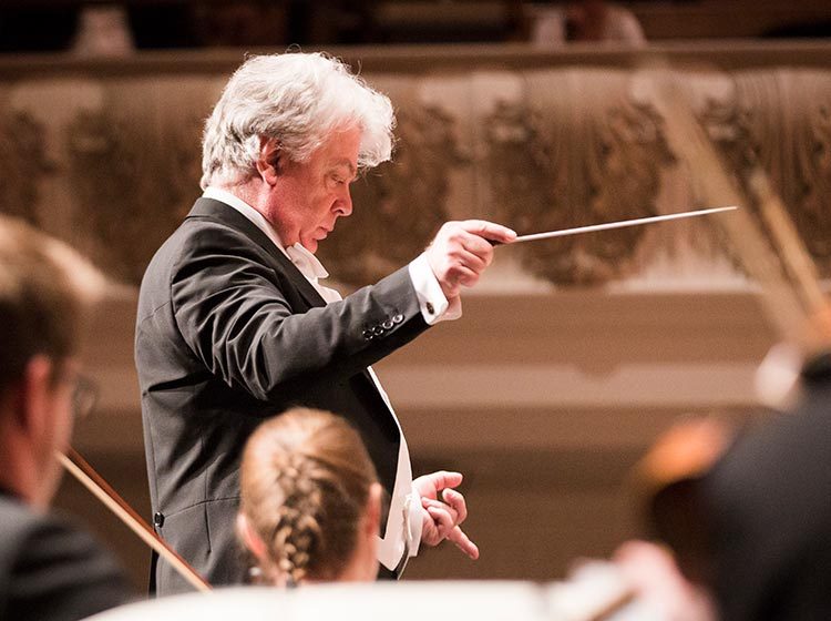 Christopher Warren-Green, conductor