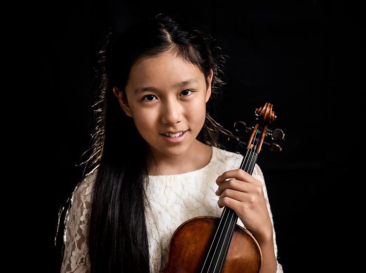 Violinist Leia Zhu