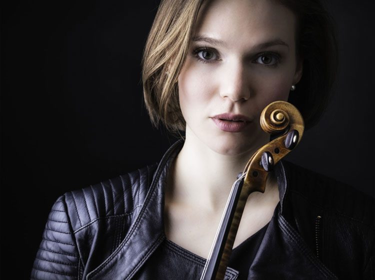 Tamsin Waley-Cohen. Photo by Patrick Allen operaomnia.co.uk