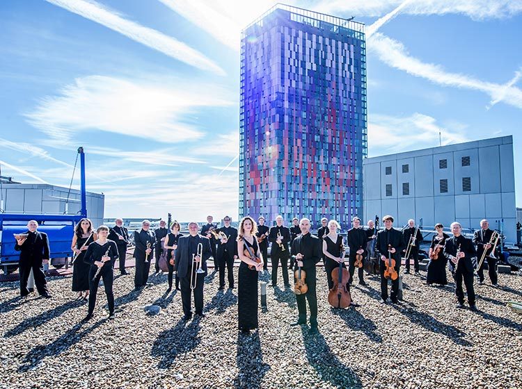 London Mozart Players (c) Sim Canetty Clarke