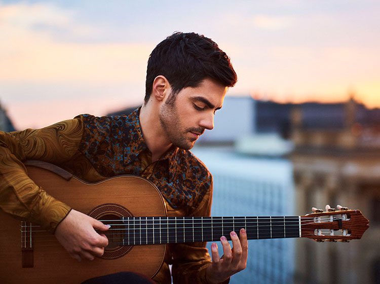 Miloš - Homage to Segovia