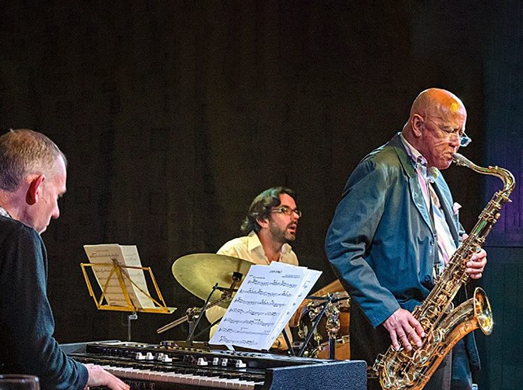 Art Themen Organ Trio