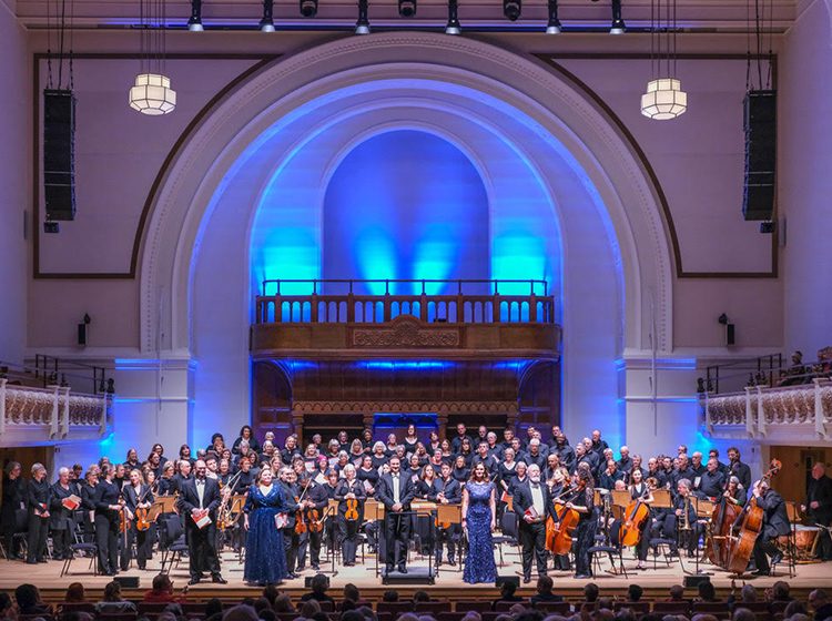London Concert Choir on stage at Cadogan Hall