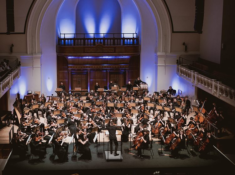 Stoneleigh Youth Orchestra on stage at Cadogan Hall