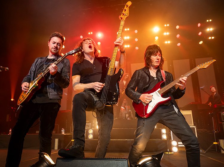 The Classic Rock Show - World Tour 2027